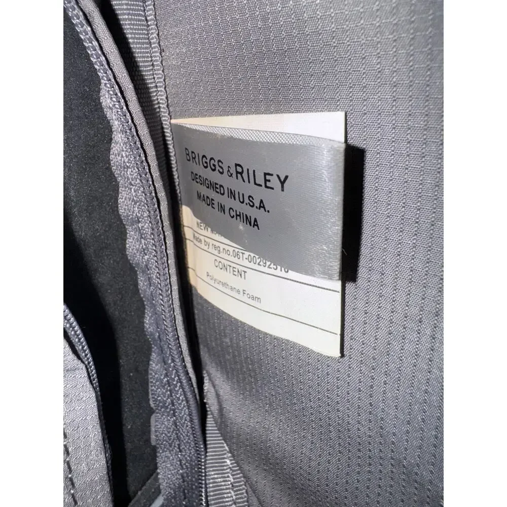 Briggs & Riley Telescope Handle Wheeled Expandable Brief Double Zipper Stackable